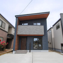 「価格改定「柏崎市松美二丁目 (A棟)」で予約制オープンハウス開催中！」サムネイル画像