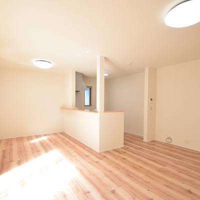 尾張旭市北原山町大久保見　リセットハウス戸建