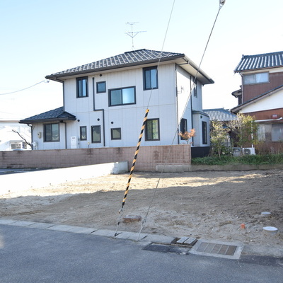 新潟市中央区山二ツ三丁目　土地売