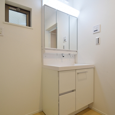 【武蔵中原】【武蔵新城】 一戸建て テイラーハウス（B棟）