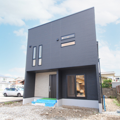 松本市筑摩　テイラーハウス