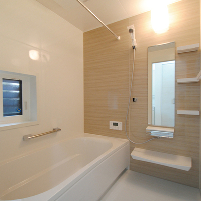 上越市春日山町3丁目テイラーハウス