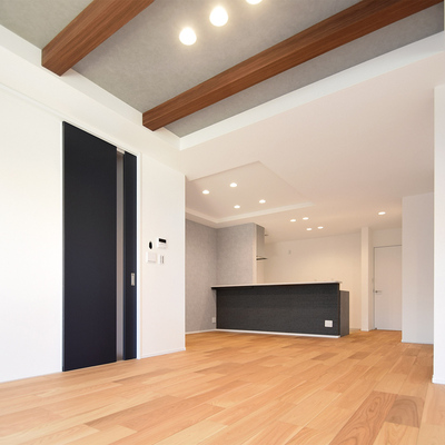 愛知郡東郷町御岳1丁目　テイラーハウスB棟（全2棟）