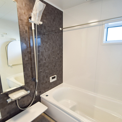 愛知郡東郷町御岳1丁目　テイラーハウスB棟（全2棟）