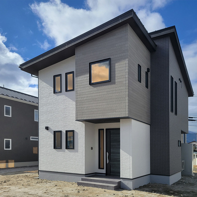 安曇野市豊科　テイラーハウス