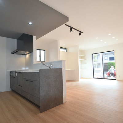 上越市春日新田二丁目 リセットハウス