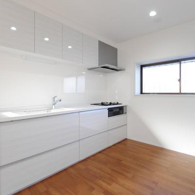 中央市西新居　リセットハウス