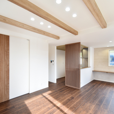 尾張旭市平子町東　テイラーハウス（全1棟）