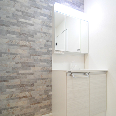 甲府市伊勢　リセットハウス