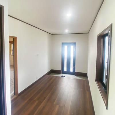 須賀川市芹沢町　リセットハウス