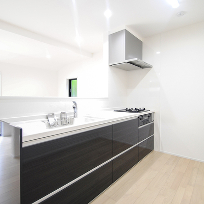 甲府市大和町　リセットハウス