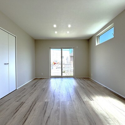 TAILOR HOUSE　長尾4丁目