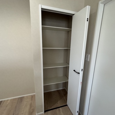 TAILOR HOUSE　長尾4丁目