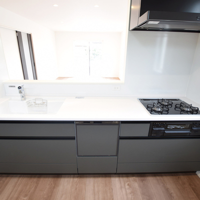 新潟市西区五十嵐二の町 新築Ａ棟　テイラーハウス