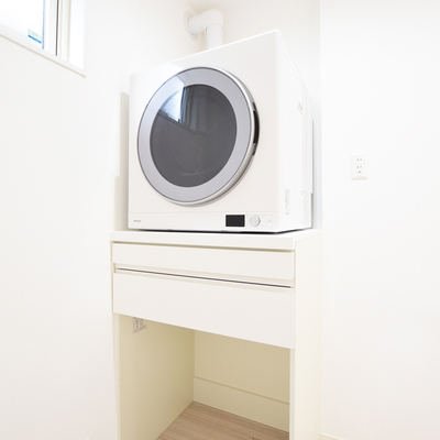 新潟市西区五十嵐二の町 新築Ａ棟　テイラーハウス