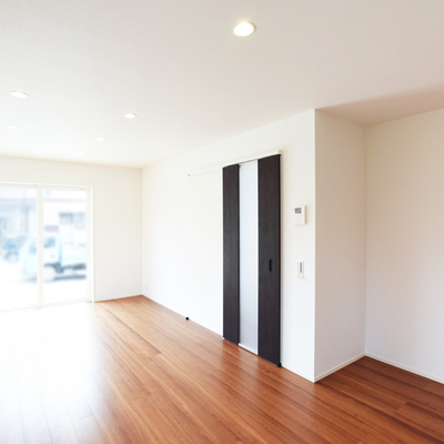 新潟市西区五十嵐二の町 新築Ｃ棟　テイラーハウス