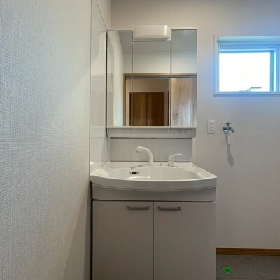 宮城県仙台市泉区北中山1丁目　リセットハウス