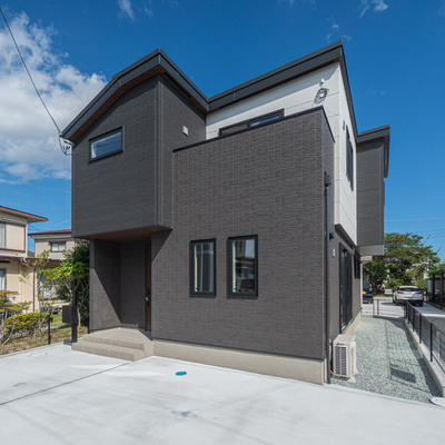 多賀城市新田字西後　テイラーハウスA棟（全2棟）