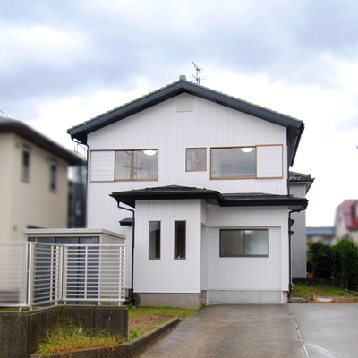 燕市吉田文京町　リセットハウス
