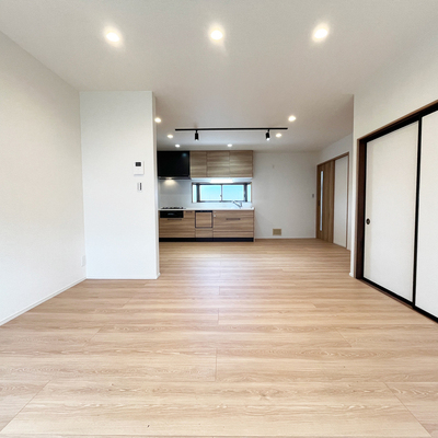 上越市昭和町一丁目　リセットハウス