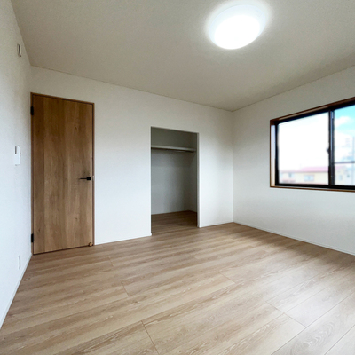 上越市昭和町一丁目　リセットハウス