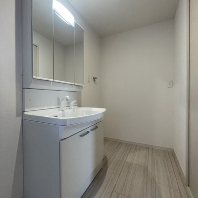 宮城郡利府町しらかし台4丁目　リセットハウス