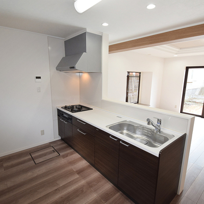 郡山市安積町笹川字四角坦　リセットハウス