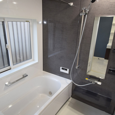 郡山市安積町笹川字四角坦　リセットハウス