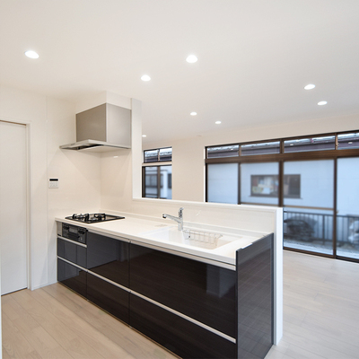 岡谷市長地権現町　リセットハウス