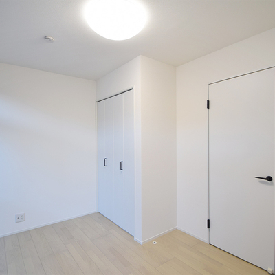 岡谷市長地権現町　リセットハウス