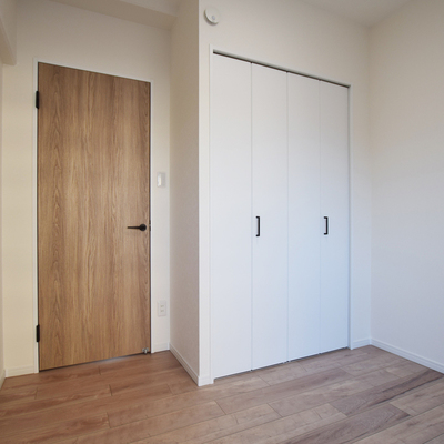 エメラルドマンション豊成　202