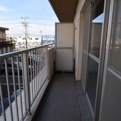 エメラルドマンション豊成　202