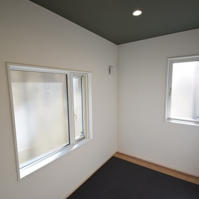 郡山市片平町字大山南　テイラーハウス