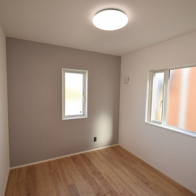 郡山市片平町字大山南　テイラーハウス