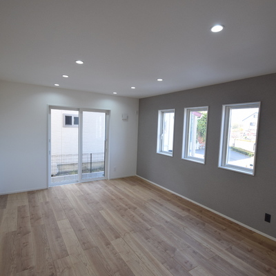 郡山市片平町字大山南　テイラーハウス