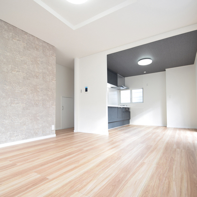 瀬戸市西山町二丁目　リセットハウス