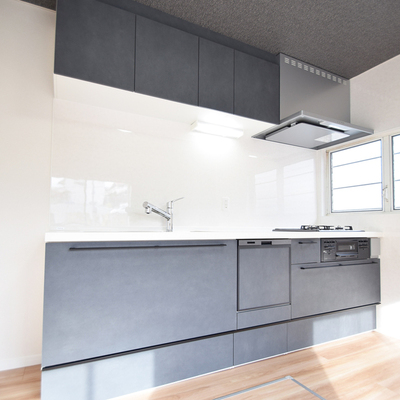 瀬戸市西山町二丁目　リセットハウス