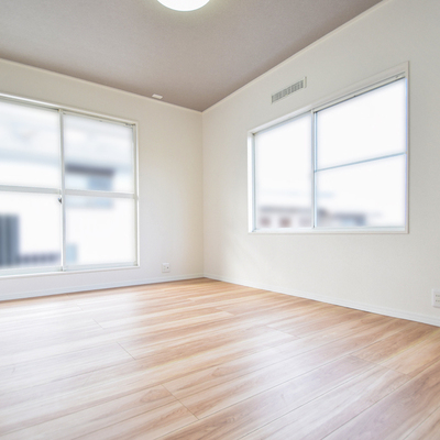 瀬戸市西山町二丁目　リセットハウス