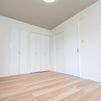 瀬戸市西山町二丁目　リセットハウス