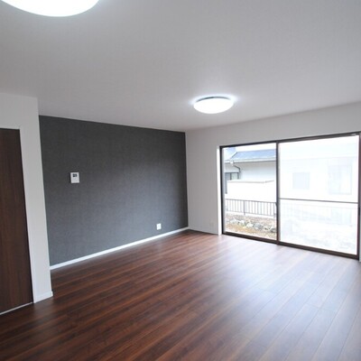 宮城郡利府町しらかし台5丁目　リセットハウス