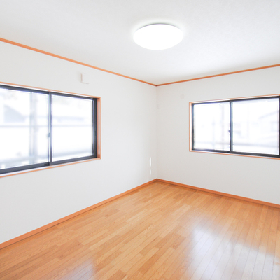 長岡市蔵王一丁目　リセットハウス